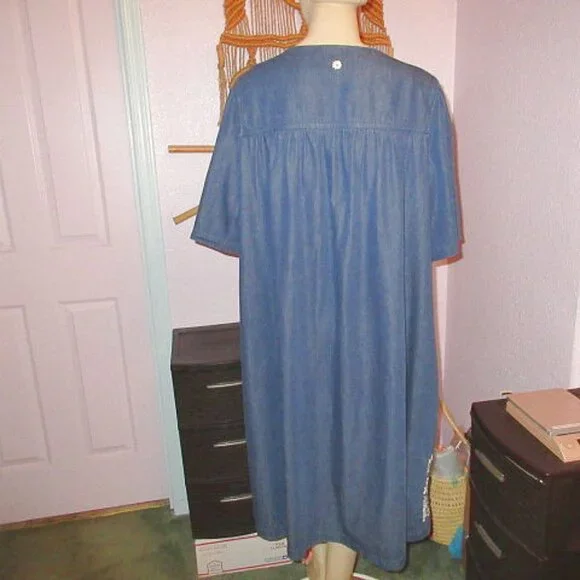 Go Softly Denim Dress Size 3X Pockets Embroidered Tradwife Cottage House Casual - Picture 7 of 10